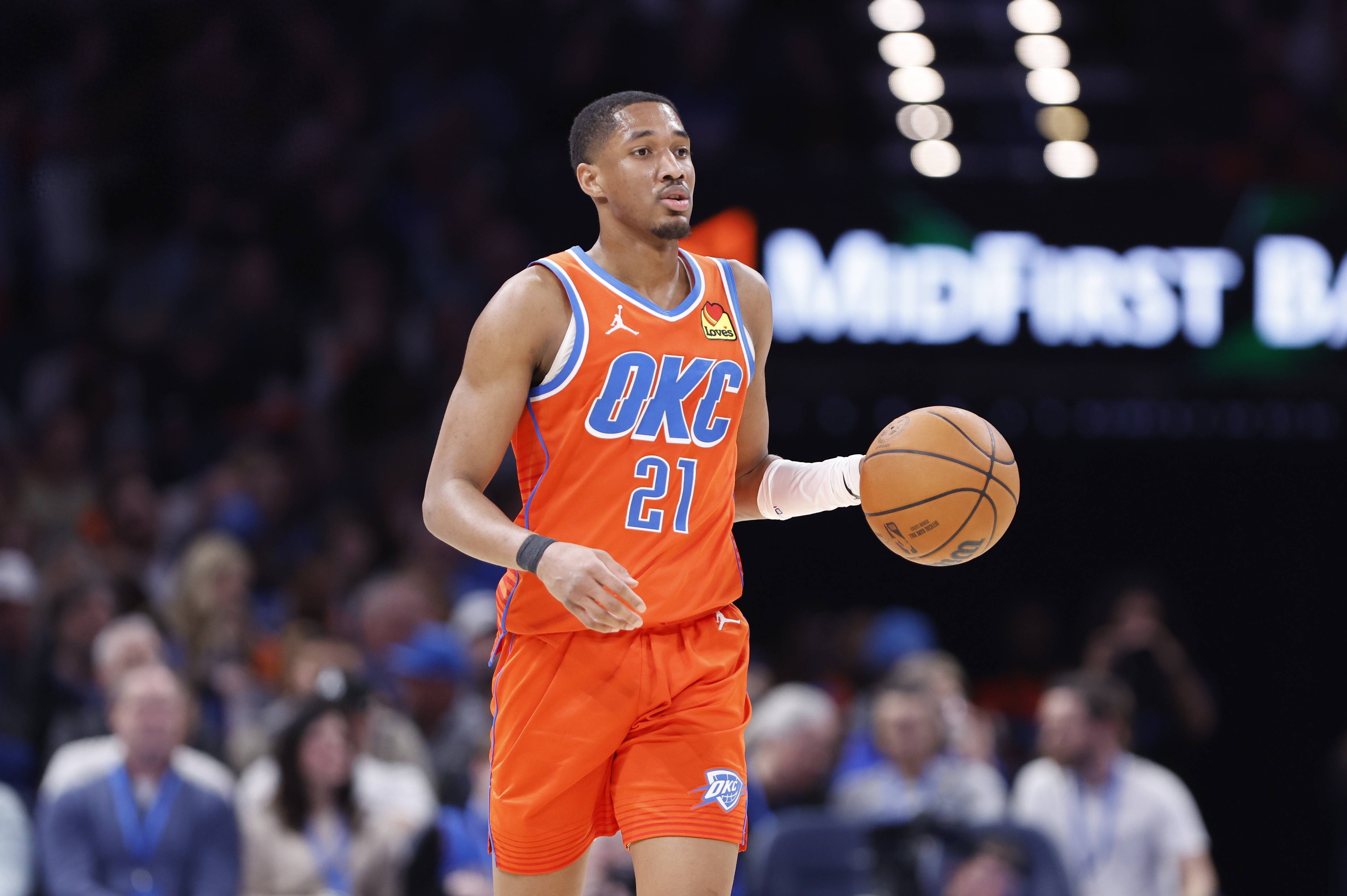 C7娱乐官方网站-雷霆惨败不敌骑士，骑士晋级季后赛