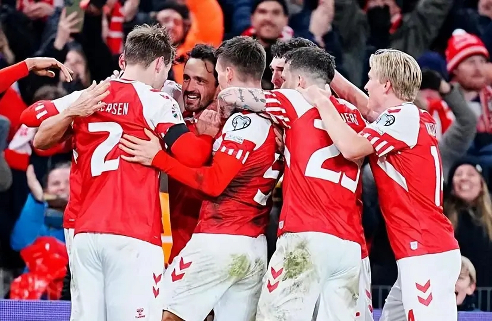 C7娱乐官方网站-欧洲顶尖球队备战决赛阶段，激情角逐风云(2020欧洲最强球队)